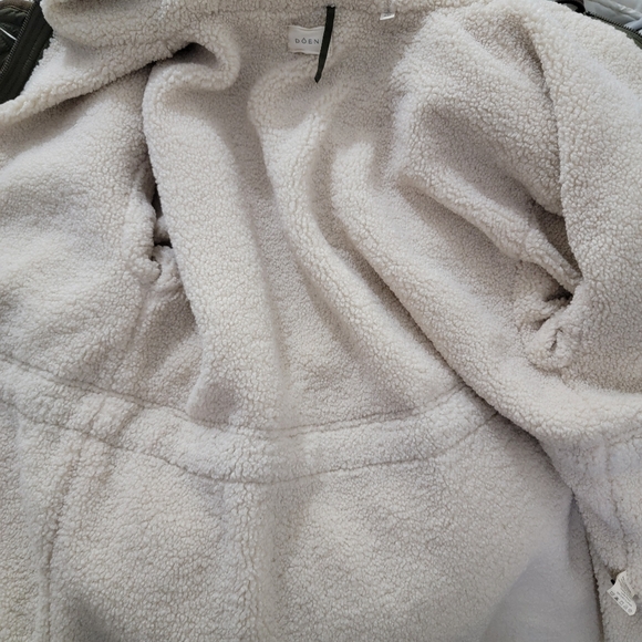 Doen Fauna Quilted Sherpa Coat in Olive Green Small/Medium - Picture 6 of 8